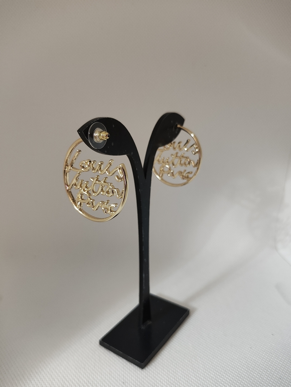 Gold Script Designer Hoop Earrings - Picture 4 of 5